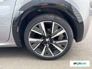 PEUGEOT 208 Essence