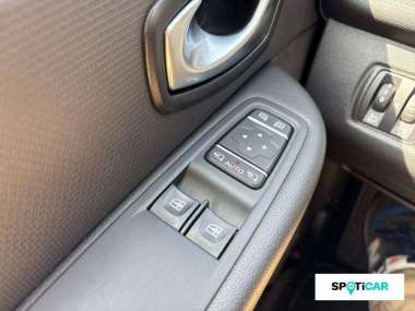 RENAULT Clio Essence
