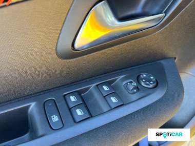 Peugeot 208 Essence